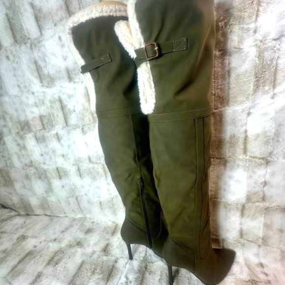 Mata Love Circle Over The Knee High Heel Boots - Picture 5 of 7